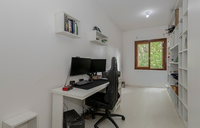 Imagem 2: 3 dormitórios na Rua Pio Angelo