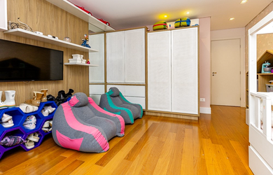 Imagem 3: 4 dormitórios na Rua José Gambarini