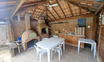 Imagem 5: Casa à venda em Jundiaí, Jardim das Samambaias, com 3 quartos, 303m²