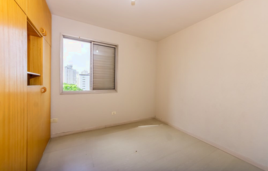 Imagem 2: 3 dormitórios na Rua Derval