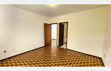 Imagem 5: 4 dormitórios na Rua Urutuba