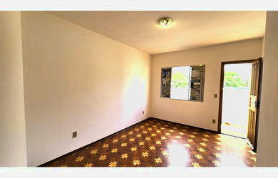 Imagem 2: 4 dormitórios na Rua Urutuba