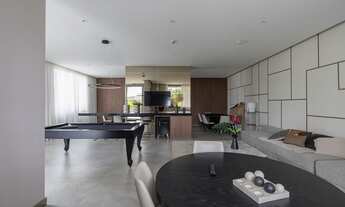 Imagem 5: Com 3 quartos espaçosos, sendo todos suítes, e mais 4 banheiros, este apartamento oferece