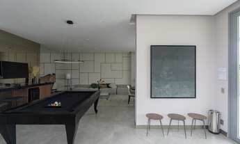 Imagem 2: Com 3 quartos espaçosos, sendo todos suítes, e mais 4 banheiros, este apartamento oferece