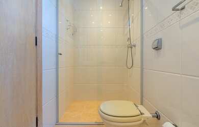 Imagem 10: 4 dormitórios na Rua Canário