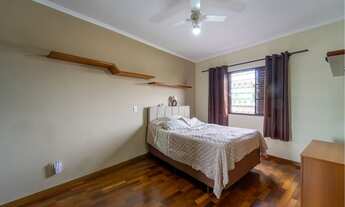 Imagem 3: 4 dormitórios na Rua Augusto Lima