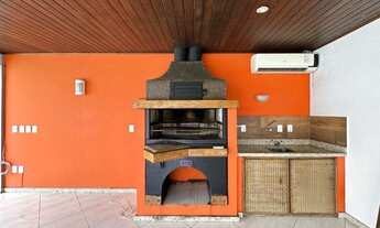 Imagem 4: Imponente Residência de Luxo na Lomba do Pinheiro: 4 Quartos, 4 Suítes, 10 Banheiros, 6 Va