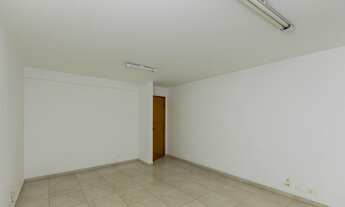 Imagem 2: 3 dormitórios na Rua Payaguás