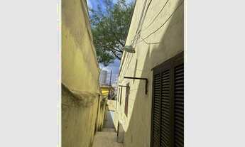 Imagem 2: Casa à venda em São Paulo, Aclimação, com 1 quarto, 212m²