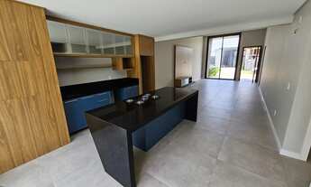 Imagem 2: Casa de condomínio à venda em Xangri-Lá, Centro, com 4 quartos, 150m²