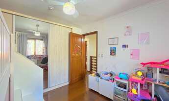 Imagem 2: Casa à venda em Porto Alegre, Teresópolis, com 3 quartos, 172m²