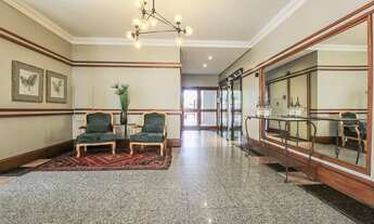 Imagem 6: Apartamento à venda em Porto Alegre, Moinhos de Vento, com 3 quartos, 170m²