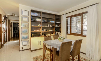 Imagem 6: Casa à venda em Porto Alegre, Moinhos de Vento, com 4 quartos, 174m²