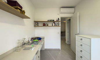 Imagem 2: Apartamento à venda no Tatuapé, com 2 dormitórios, 1 suíte e 1 vaga. Varanda gourmet, depó