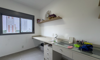 Imagem 3: Apartamento à venda no Tatuapé, com 2 dormitórios, 1 suíte e 1 vaga. Varanda gourmet, depó