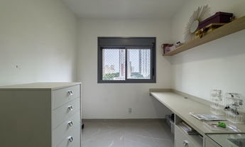 Imagem 4: Apartamento à venda no Tatuapé, com 2 dormitórios, 1 suíte e 1 vaga. Varanda gourmet, depó