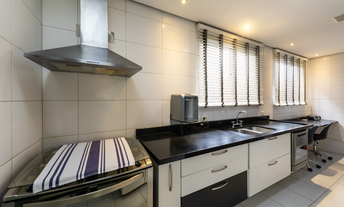 Imagem 2: Apartamento à venda em São Paulo, Itaim Bibi, com 3 quartos, 162m²