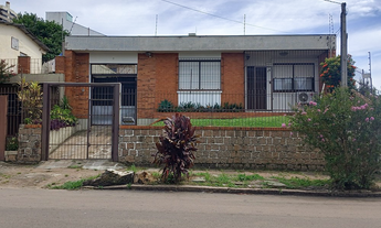 Imagem: 4 dormitórios na Rua Aneron Correa De Oliveira