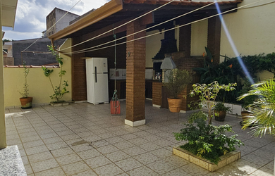 Imagem 6: 5 dormitórios na Rua Brigadeiro Gama Barcelos