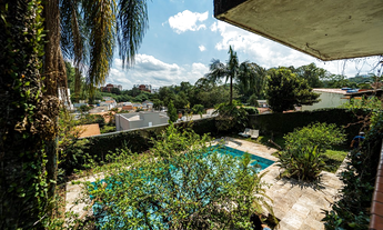 Imagem 2: Casa à venda em São Paulo, Jardim Marajoara, com 5 quartos, 259m²