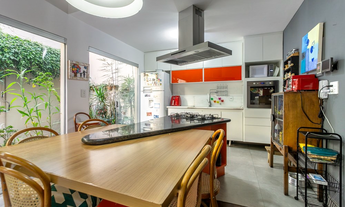 Imagem: Casa à venda no bairro Campo Belo - São