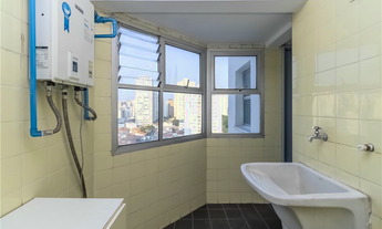 Imagem 6: Cobertura duplex à venda na Vila Clementino, com 4 quartos, 3 suítes e 4 vagas. Vista pano