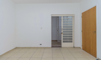 Imagem 3: 4 banheiro, 1 vaga na garagem, 234M² de Área Construída