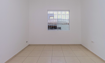 Imagem 2: 4 banheiro, 1 vaga na garagem, 234M² de Área Construída