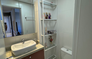 Imagem 2: Apartamento à venda em Porto Alegre, Menino Deus, com 2 quartos, 76m²