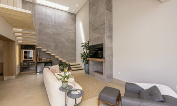 Imagem 7: Casa à venda em São Paulo-SP, no bairro Planalto Paulista, com 4 quartos, 4 vagas de garag