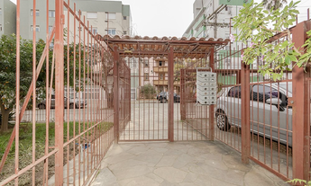 Imagem 5: Apartamento à venda em Porto Alegre, Menino Deus, com 2 quartos, 75m²