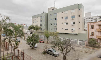 Imagem 4: Apartamento à venda em Porto Alegre, Menino Deus, com 2 quartos, 75m²