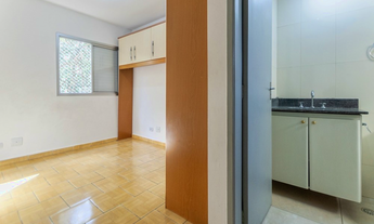 Imagem 6: 3 dormitórios, 1 suítes, 2 banheiro, 1 vaga na garagem, 73M² de Área Construída