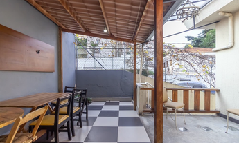 Imagem 3: Casa à venda em São Paulo, Alto de Pinheiros, com 3 quartos, 145m²