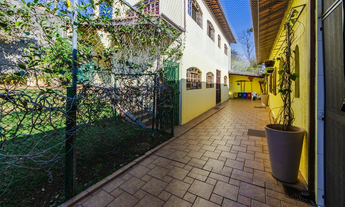 Imagem 4: 6 dormitórios na Estrada Fazendinha