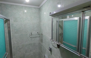 Imagem 7: Casa à venda em Porto Alegre, Rio Branco, com 5 quartos, 176m²