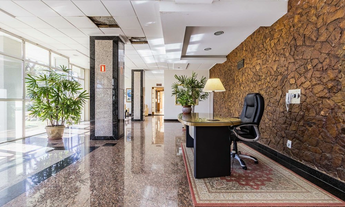 Imagem 2: 3 dormitórios na Avenida Praia De Belas