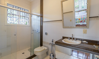 Imagem 5: 4 dormitórios na Rua Doutor Arnaldo Da Silva Ferreira