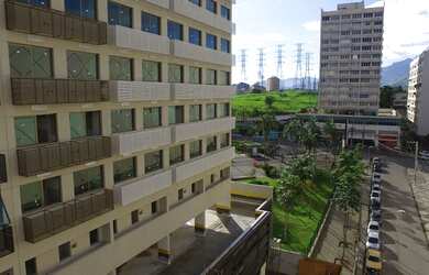 Imagem 2: Loja, 1 banheiros, 1 vaga na garagem