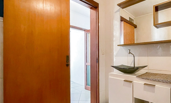 Imagem 2: 1 dormitório na Avenida Praia De Belas