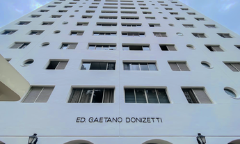 Imagem 3: Apartamento à venda em São Paulo, Moema, com 2 quartos, 78m²