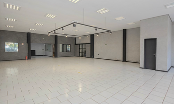 Imagem 2: Loja à venda em Porto Alegre, Santana, 300m²