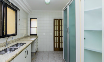 Imagem 2: Apartamento à venda em São Paulo, Vila Andrade, com 3 quartos, 158m²