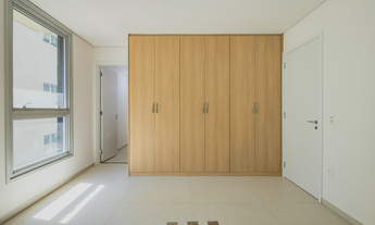 Imagem 9: Triplex à venda em São Paulo, Itaim Bibi, com 2 quartos, 179,43m²