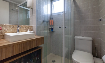 Imagem 3: 2 dormitórios, 1 suítes, 2 banheiro, 2 vagas na garagem, 63M² de Área Construída