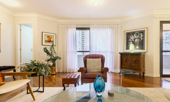 Imagem 2: Apartamento à venda em Santo Amaro, São Paulo-SP - 4 quartos, 2 suítes, 2 vagas - 158m²!