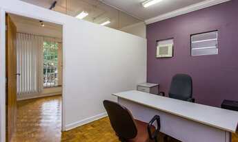 Imagem 5: Casa Padrão, 4 dormitórios na Rua Topázio