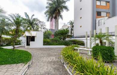 Imagem 3: Apartamento Padrão, 3 dormitórios na Rua Padre Carvalho