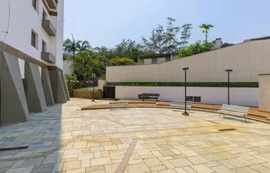 Imagem 6: Apartamento Padrão, 5 dormitórios na Rua Francisco Soledade