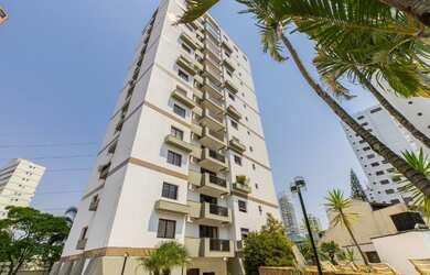 Imagem 5: Apartamento Padrão, 5 dormitórios na Rua Francisco Soledade